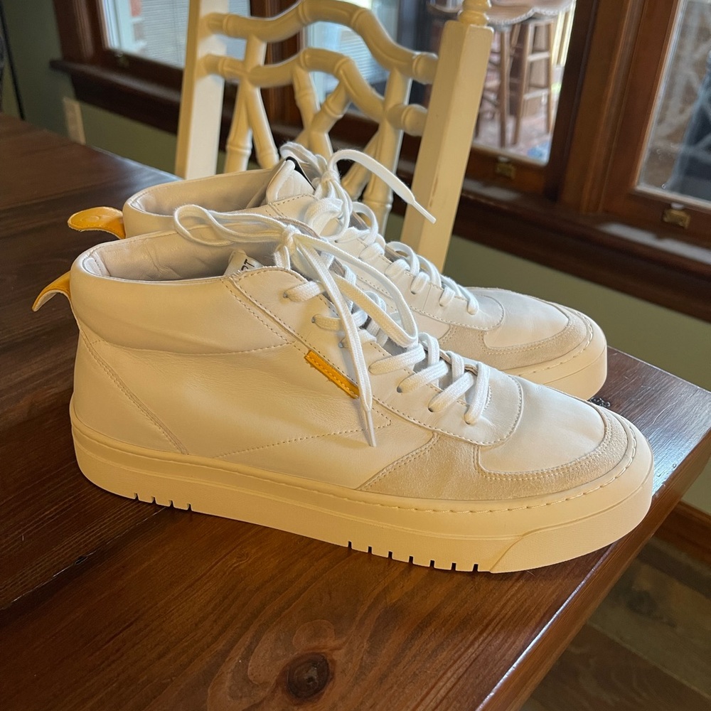 Oncept High-Top shoes size 9.5